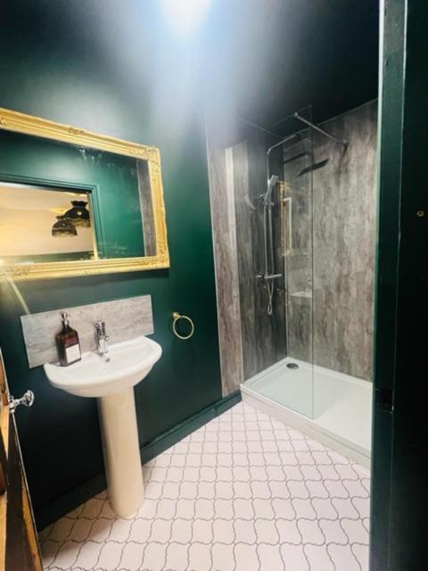 Mollys Boutique Hotel 伊尔克利 外观 照片